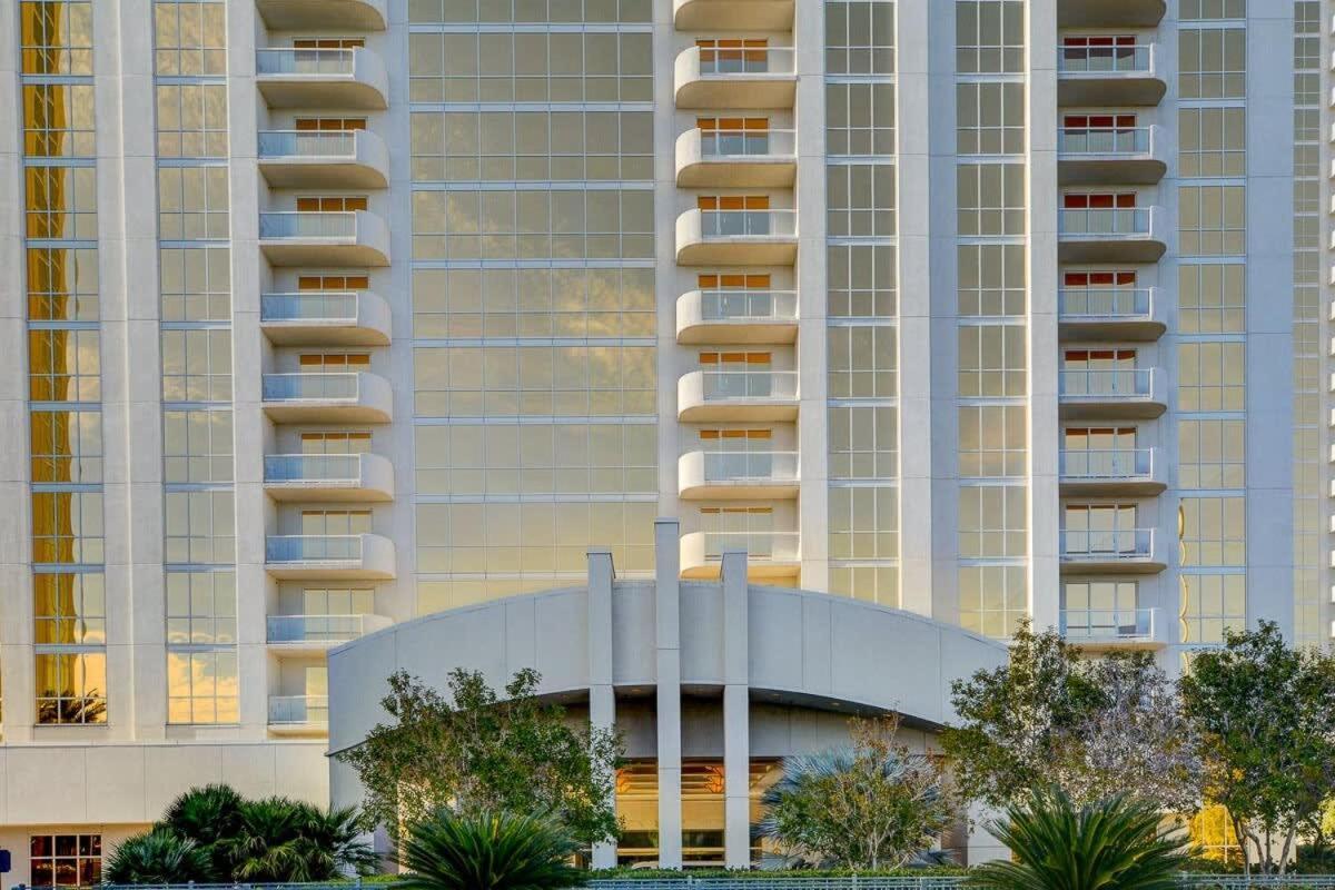 Mgm Signature-33-709 F1 Track & Strip View Balcony Las Vegas Bagian luar foto